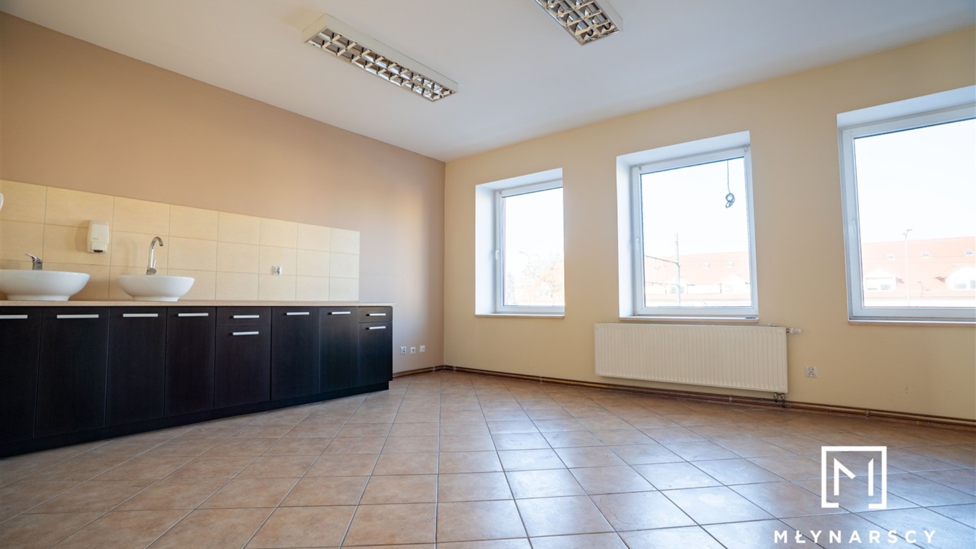 Lokal na sprzedaż Dąbrowa Górnicza, Reden, Królowej Jadwigi 385 000&nbsp;zł